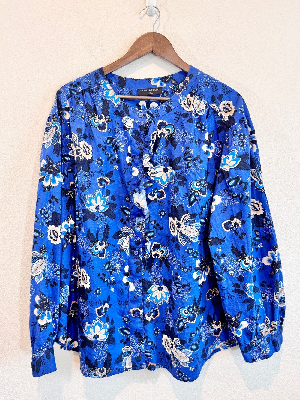 Lane Bryant Blue Floral Ruffle Blouse 20 Romantic Feminine Cottage Chic Boho K54
